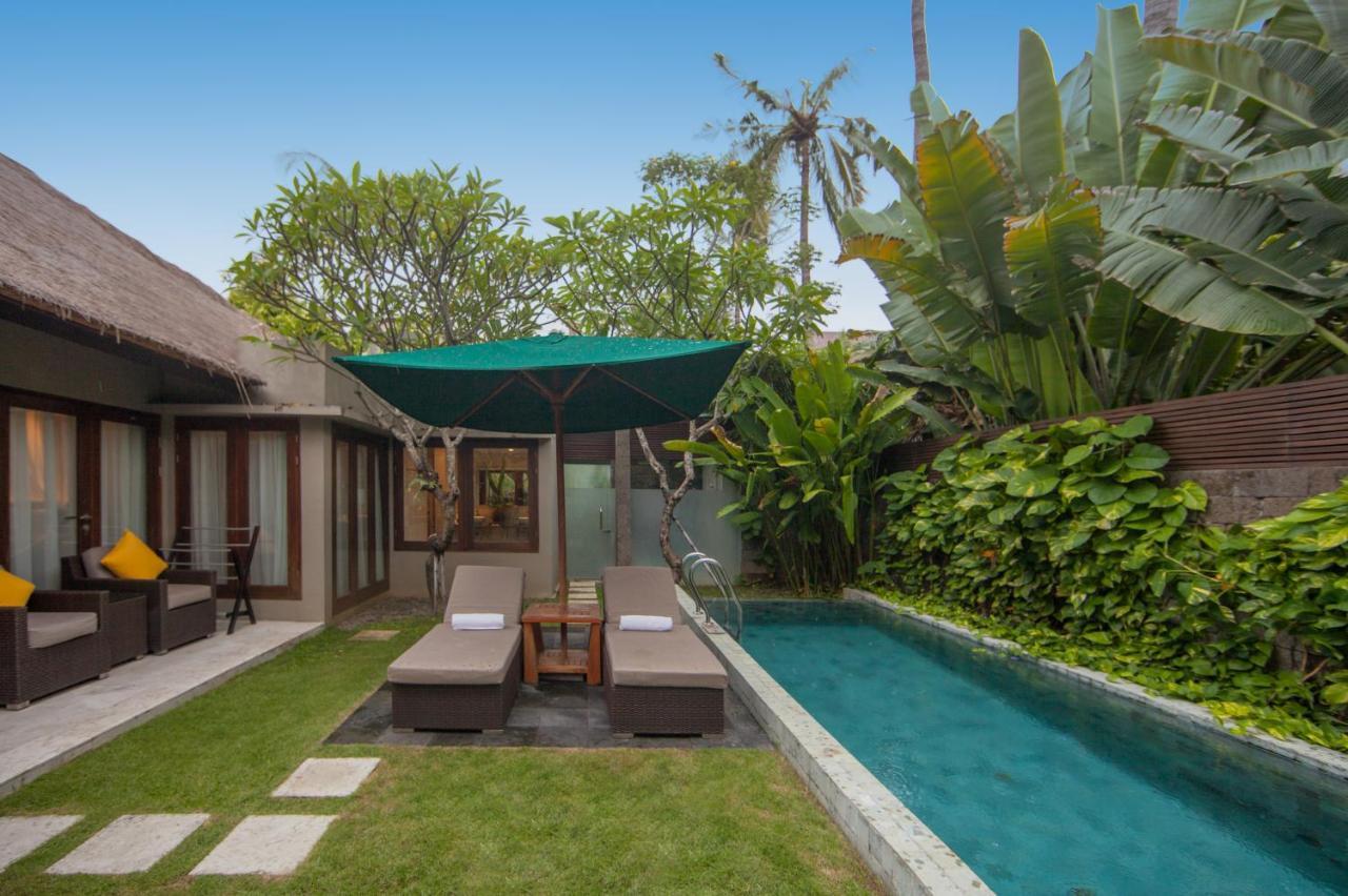 Legian Beach Villas Екстер'єр фото